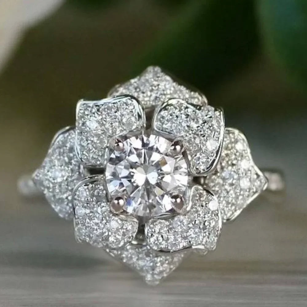 🔥Beautiful Shiny CZ Diamond Large Flower Anillos Dainty CarvedUNVN12146